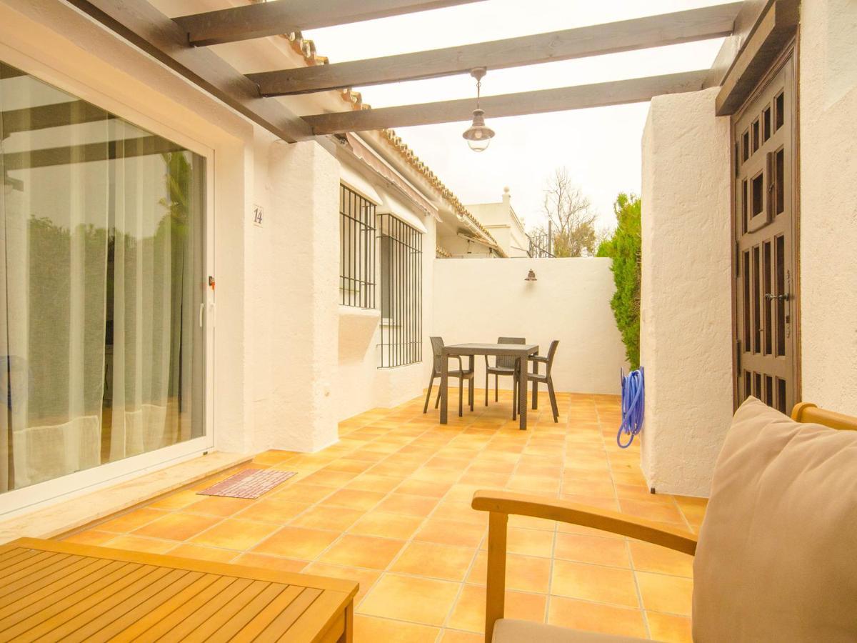 Bungalow Sergio Estepona Buitenkant foto